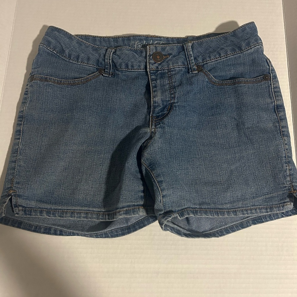 Rue 21 Denim Women's Shorts longer style